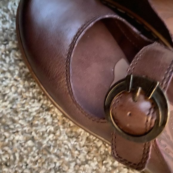 "Bare Traps" Brown Leather Slip on Clog size 6.5 NEW - Picture 5 of 9